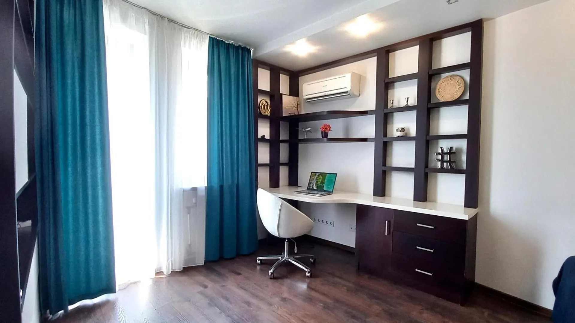 Inn Home Apartments - Ocean Plaza Area Kiev Ukrayna
