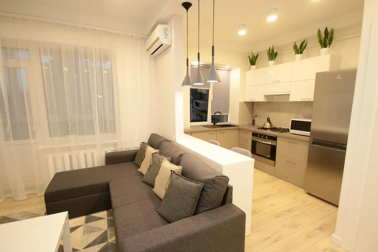 Inn Home Apartments - Ocean Plaza Area Kiev