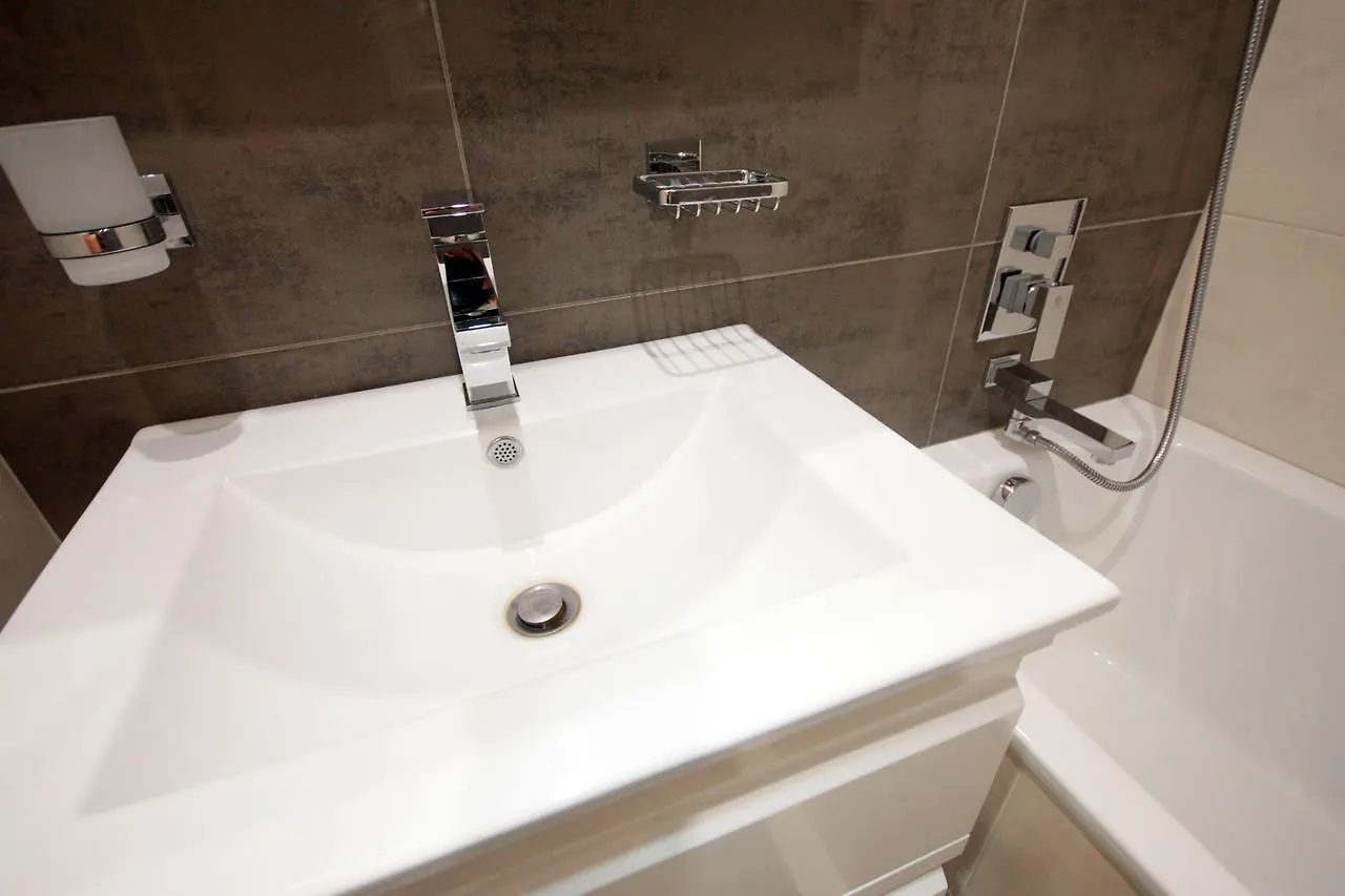Inn Home Apartments - Ocean Plaza Area Kiev